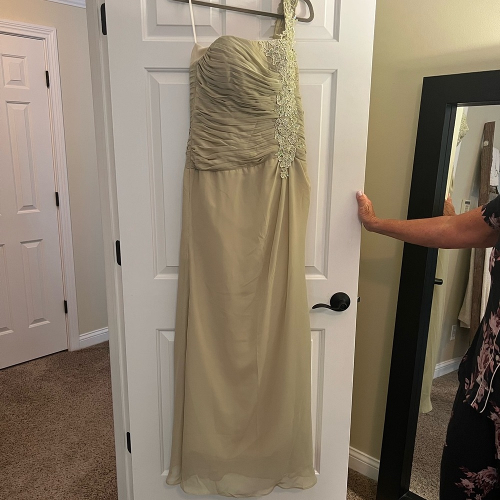One shoulder gold-ish color formal dress